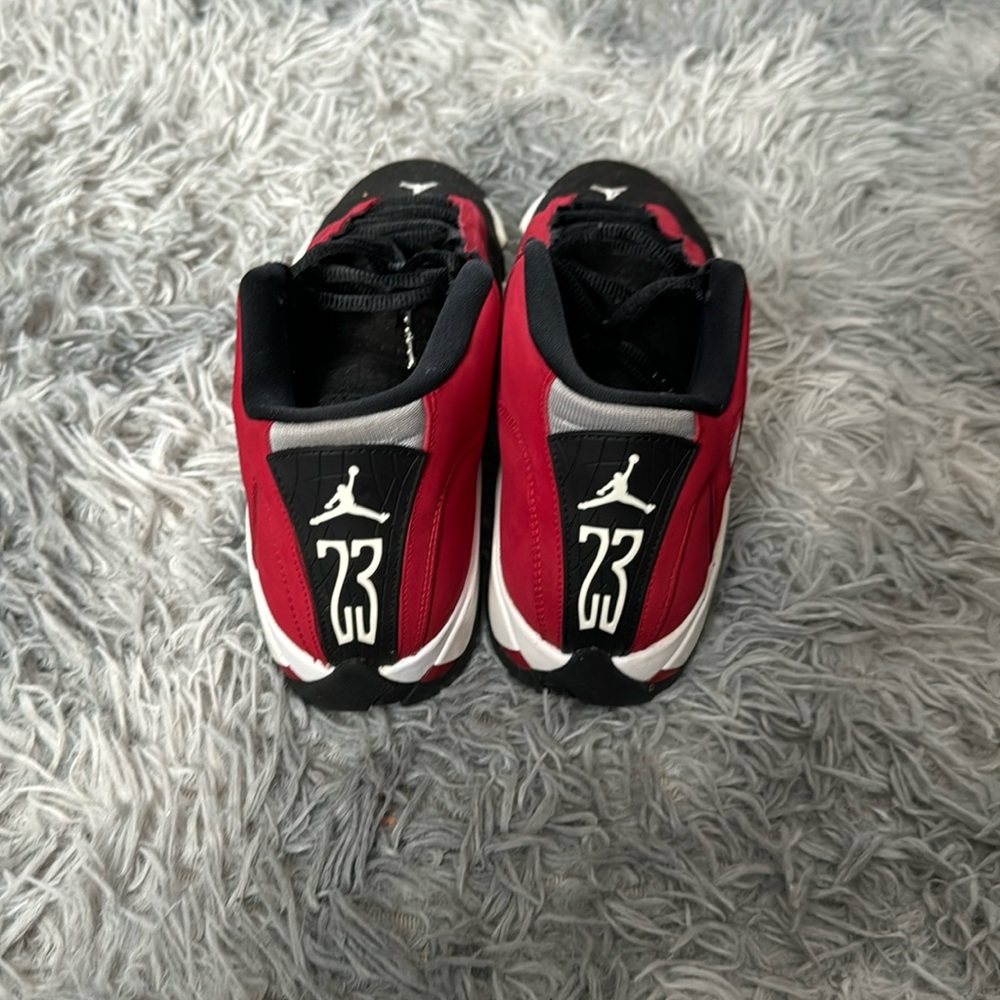 big kids jordan 14s